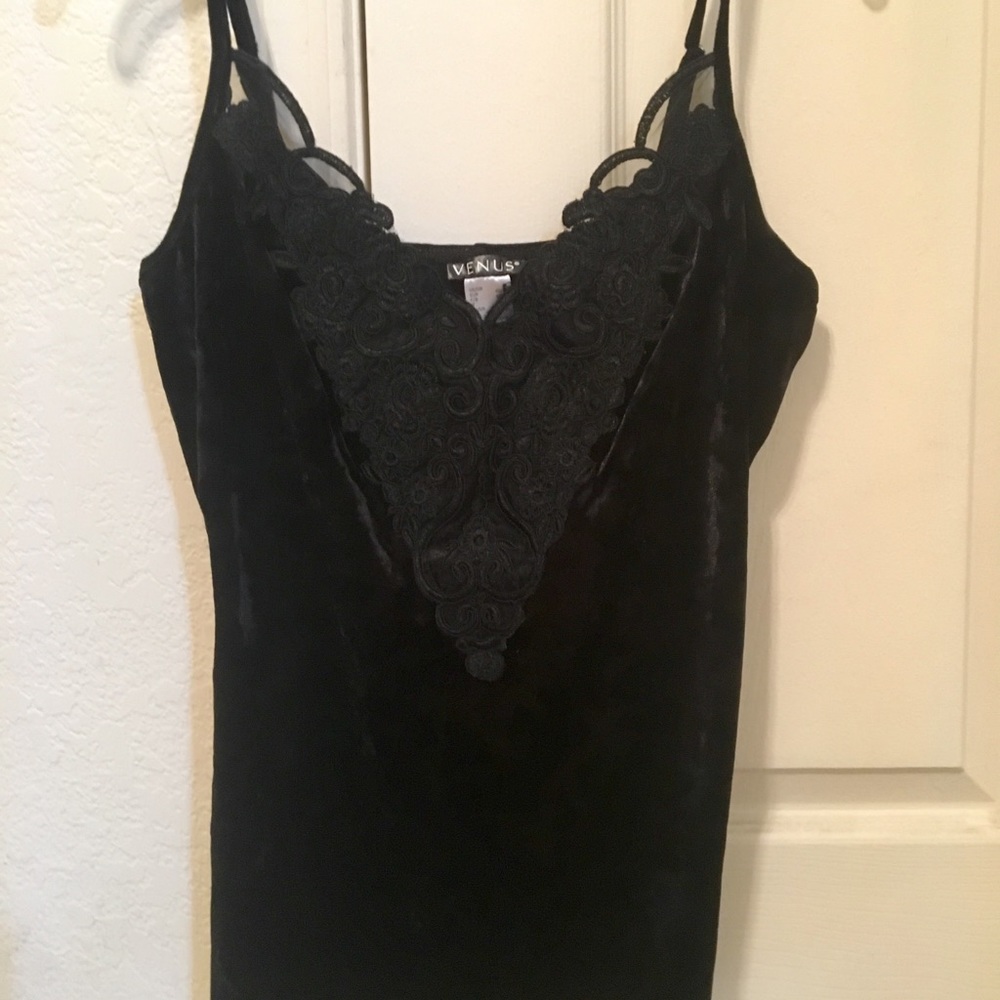 Venus Medium Women’s Black Velvet Camisole.
